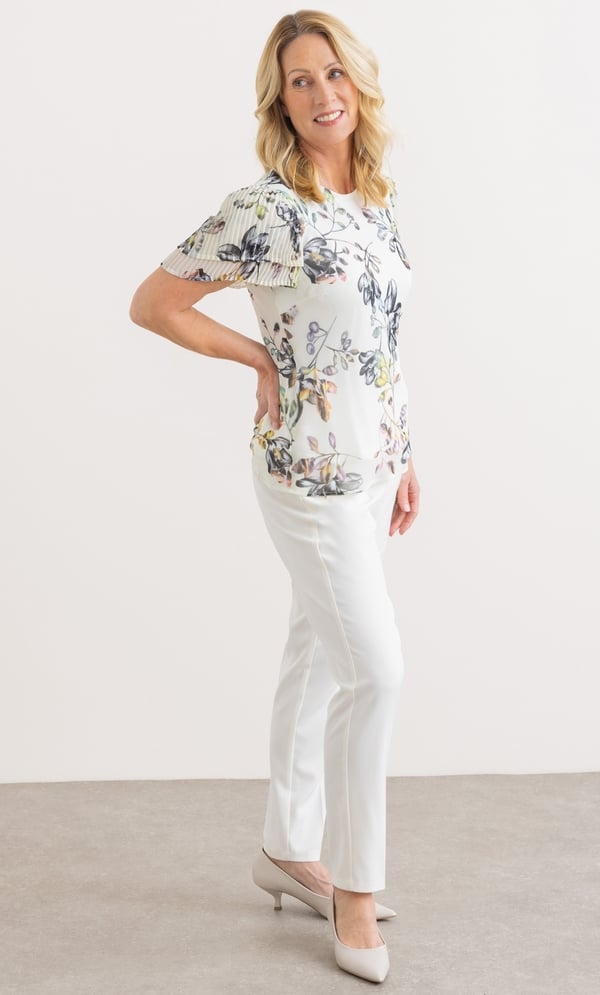 Anna Rose Bias Cut Botanical Print Top