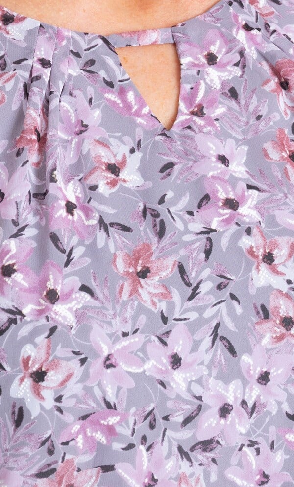 Anna Rose Textured Floral Print Top