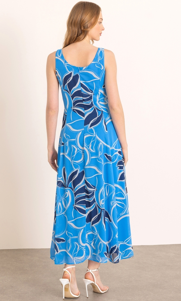 Sleeveless Printed Fit And Flare Maxi Dress in Blue | Klass