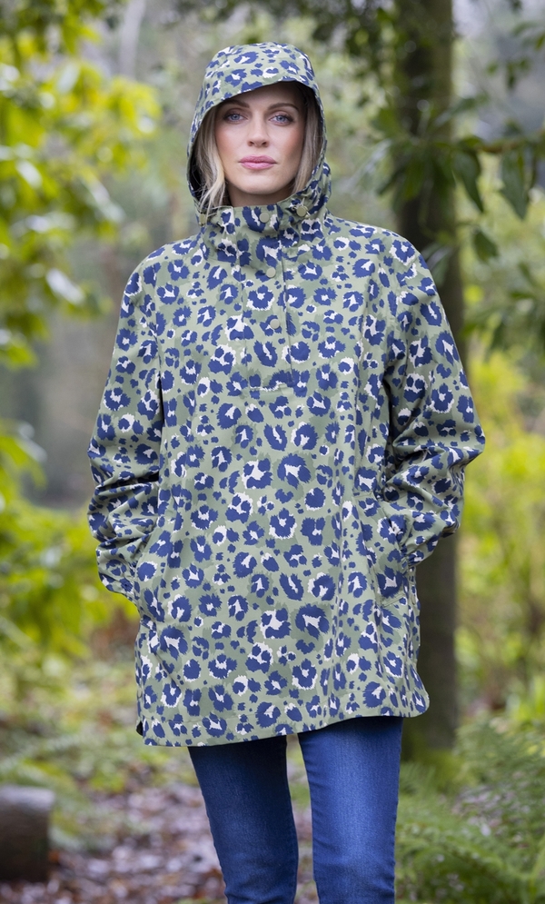 Waterproof Animal Print Hooded Cape Raincoat