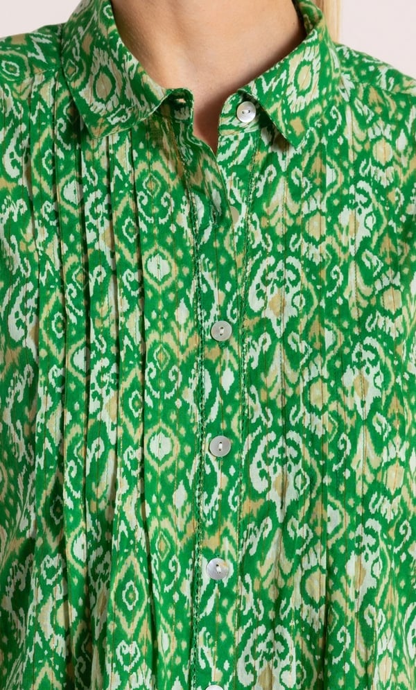 Sleeveless Printed Button Top