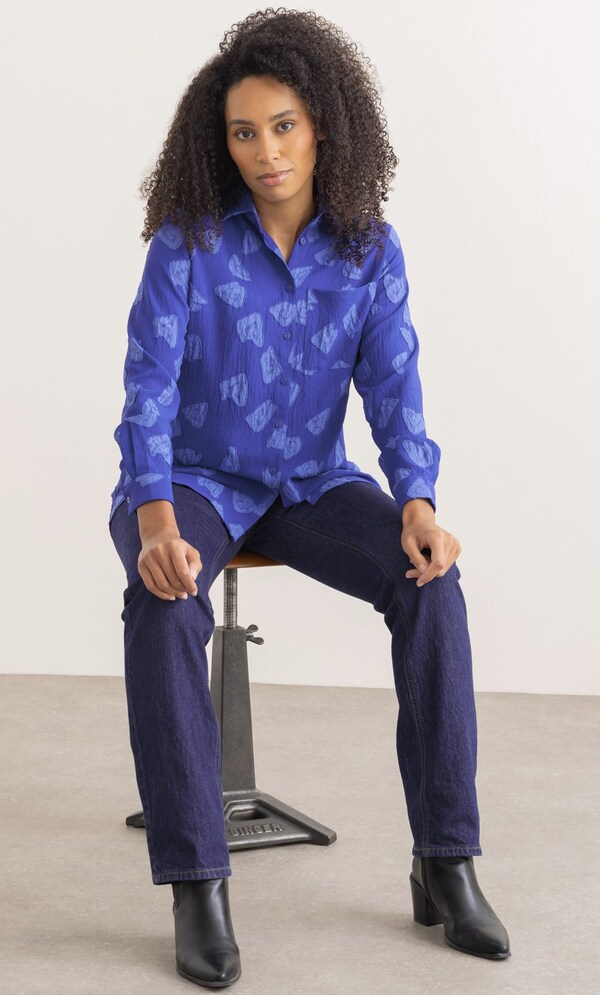 Patterned High Low Long Sleeve Shirt