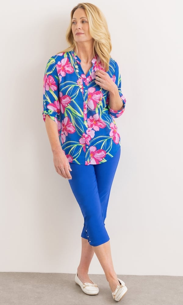 Anna Rose Bouquet Print Shirt With Necklace