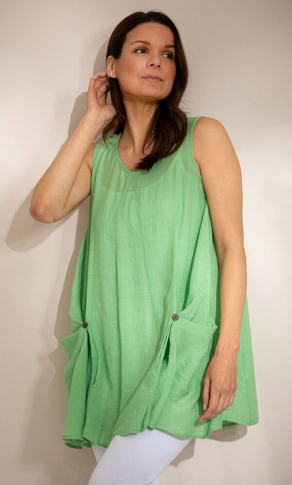 Sleeveless Pocket Tunic Top