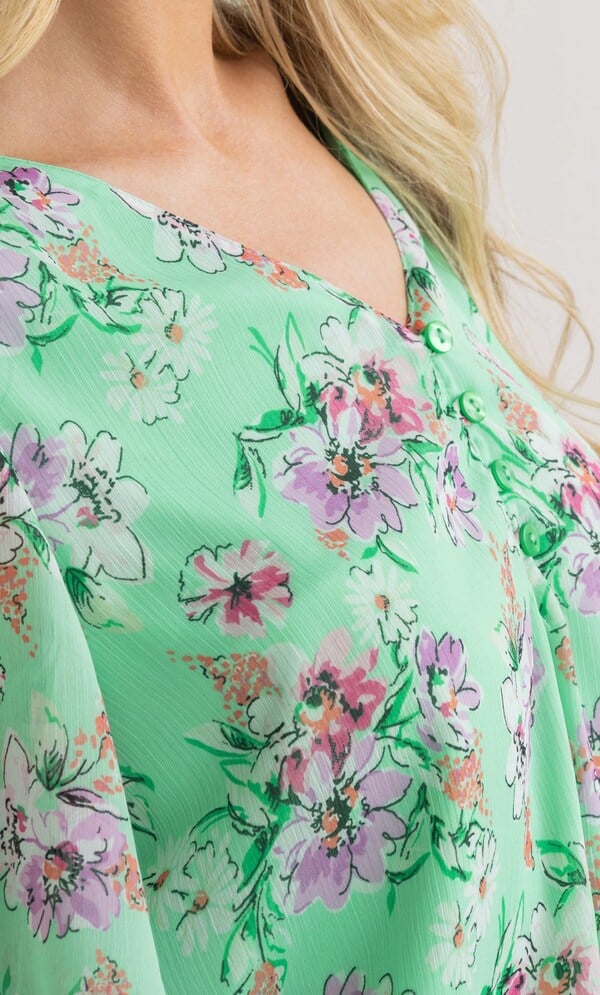 Floral Print Smocked Hem Top