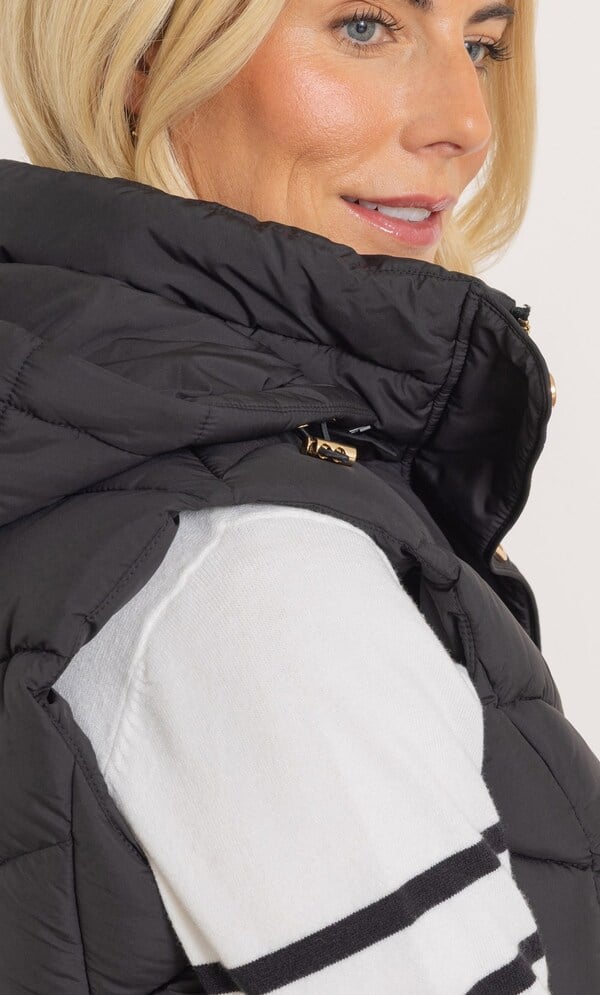 Hooded Quilted Gilet