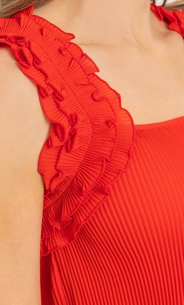 Pleated Sleeveless Ruffle Top