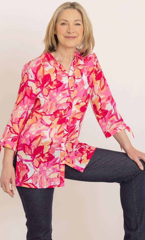 Anna Rose Printed Tie Cuff Blouse