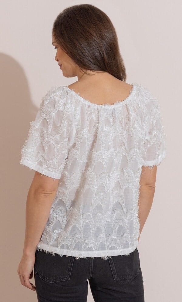 Short Sleeve Feather Design Tassel Top