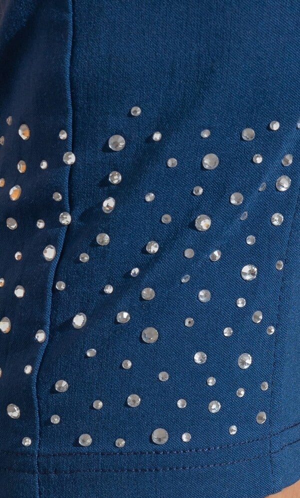 Embellished Pull On Capri Pants