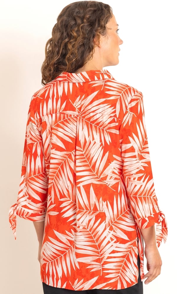 Anna Rose Tie Sleeve Printed Blouse