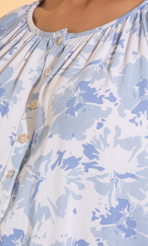 Turn Sleeve Top