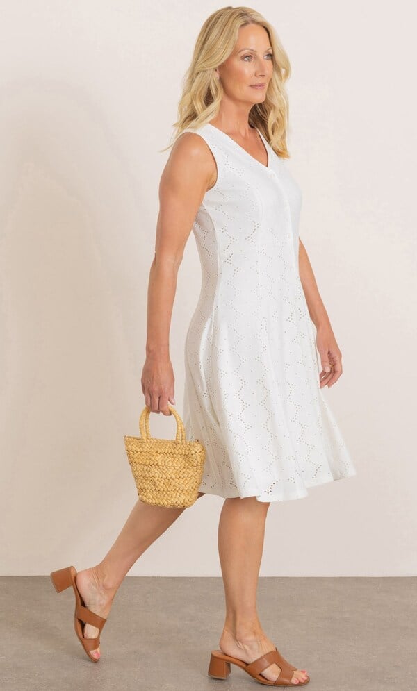 Anna Rose Sleeveless Button Jersey Dress