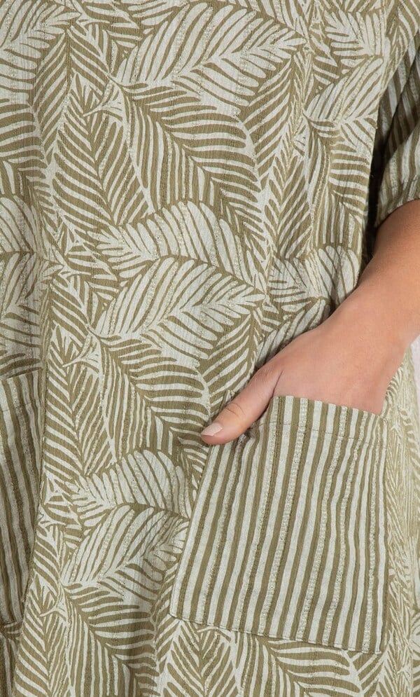 Leaf And Stripe Print Textured Tunic Top