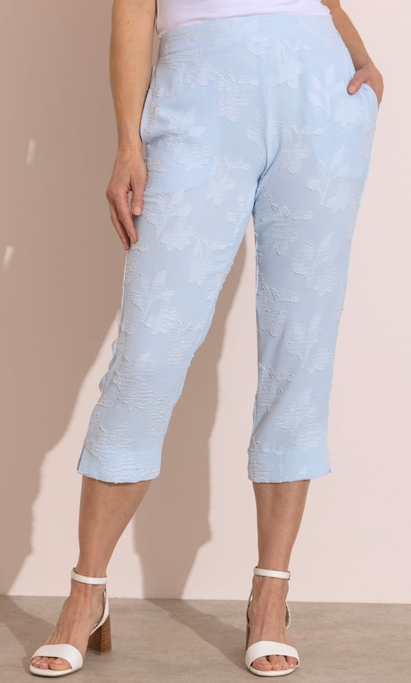 Anna Rose Jacquard Capri Trousers