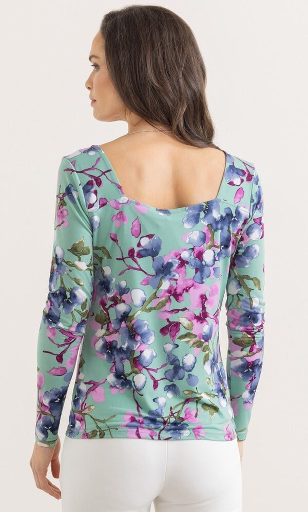 Floral Print Square Neck Top With Necklace