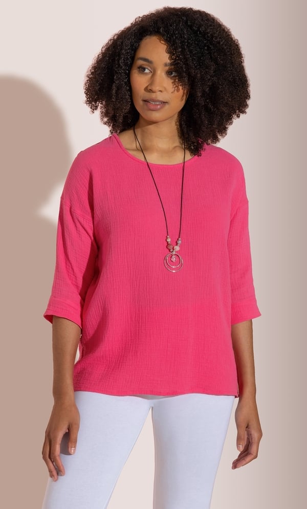 Loose Fit Textured Cotton Top With Necklace