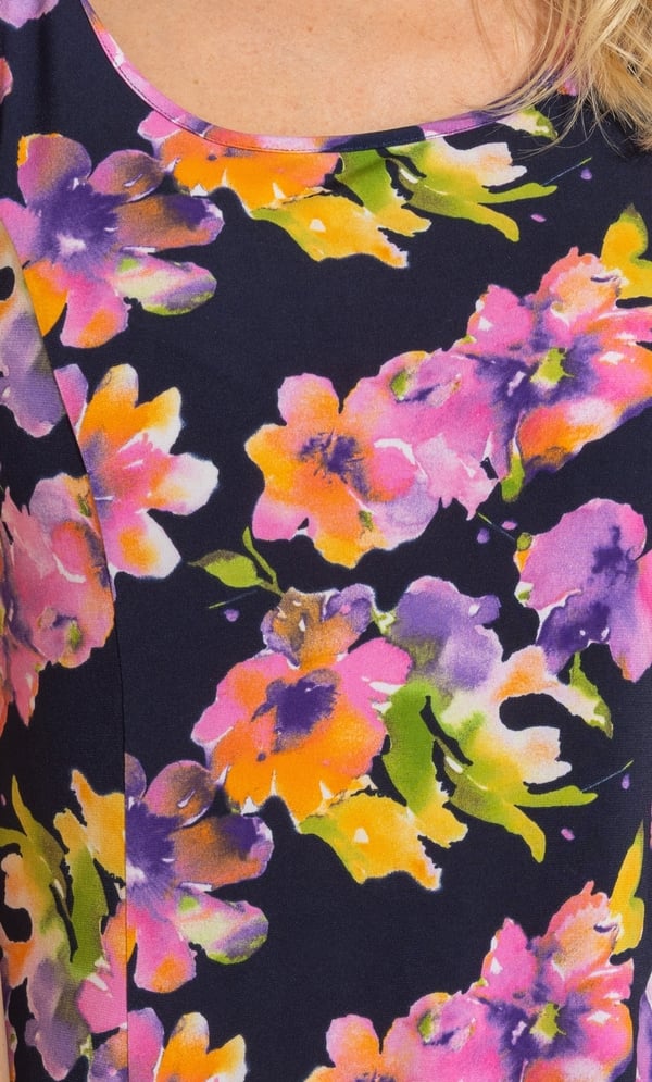 Anna Rose Bouquet Printed Sleeveless Midi Dress