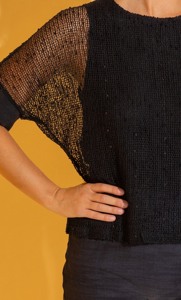 Mesh Layered Short Sleeve Top