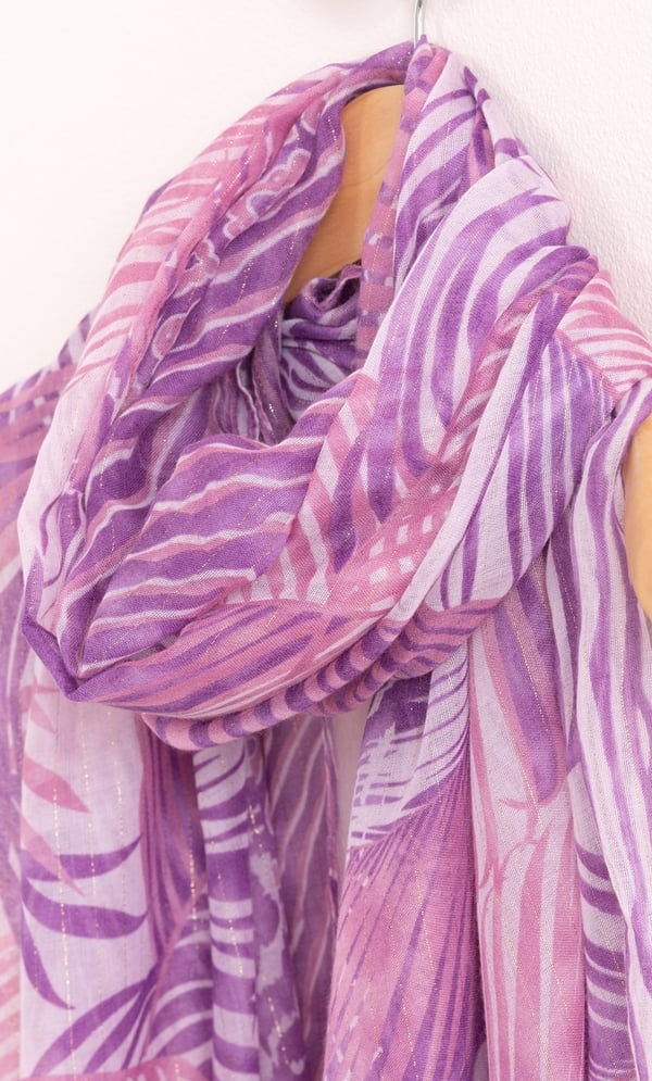 Lightweight Leaf Print Tassel Shimmer Scarf