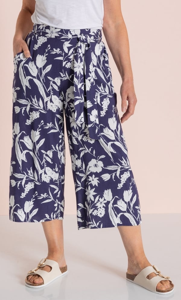Anna Rose Printed Wide Leg Cropped Trousers