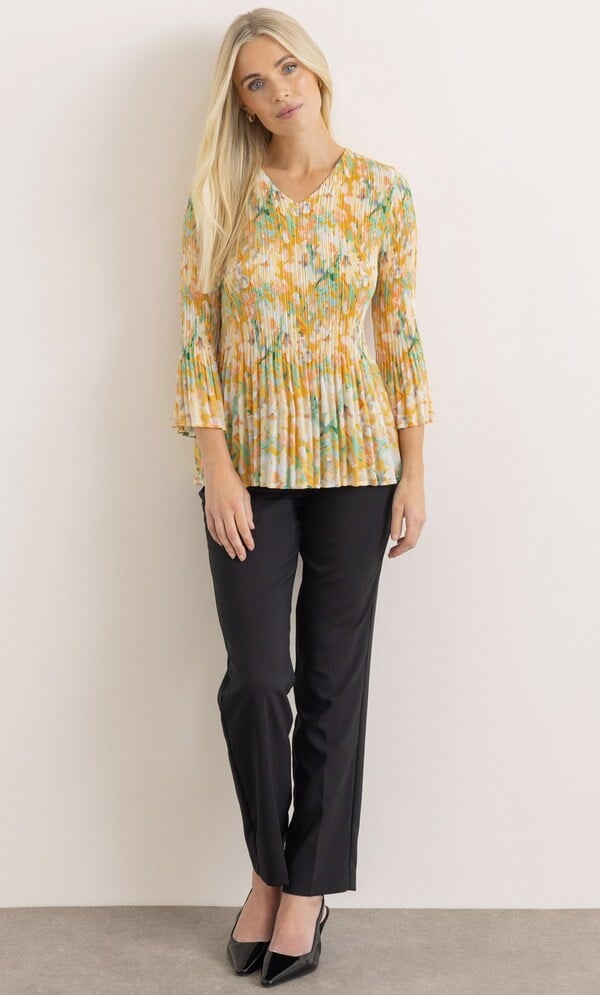 Three Quarter Sleeve Printed Pleat Top