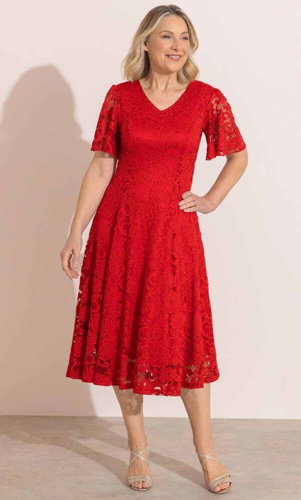 Anna Rose Floral Lace Dress