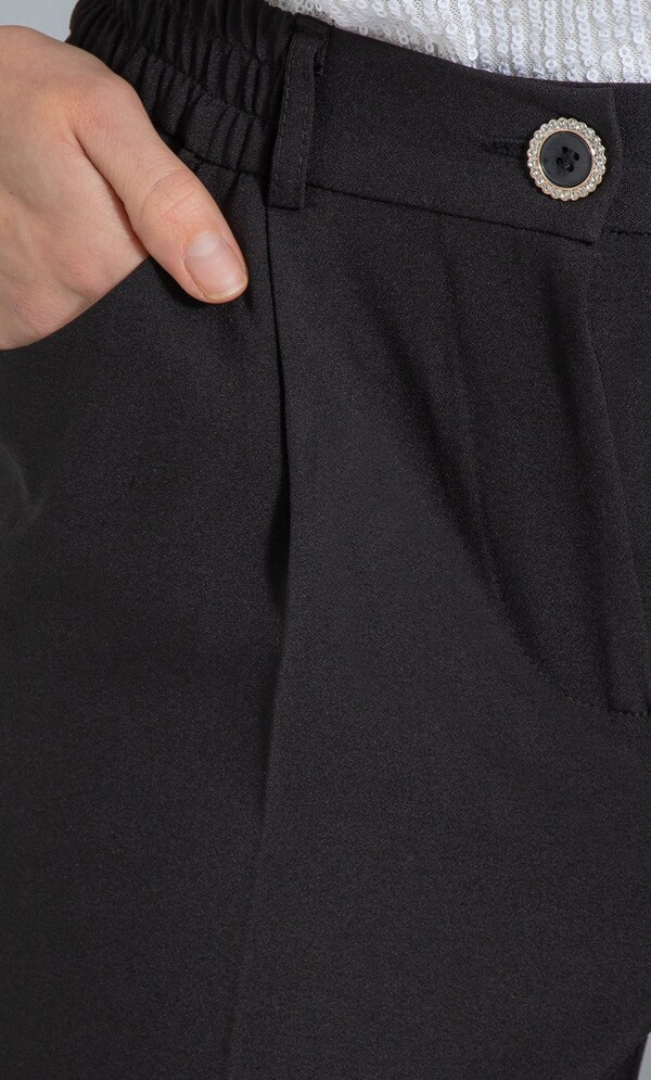 Embellished Button Tapered Trousers