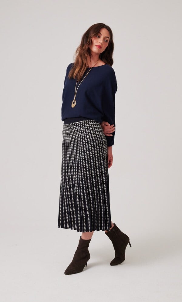 Knitted Chevron Pleated Midi Skirt