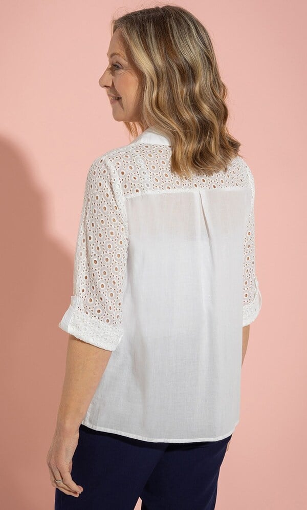 Anna Rose Cotton Circle Embroidered Blouse