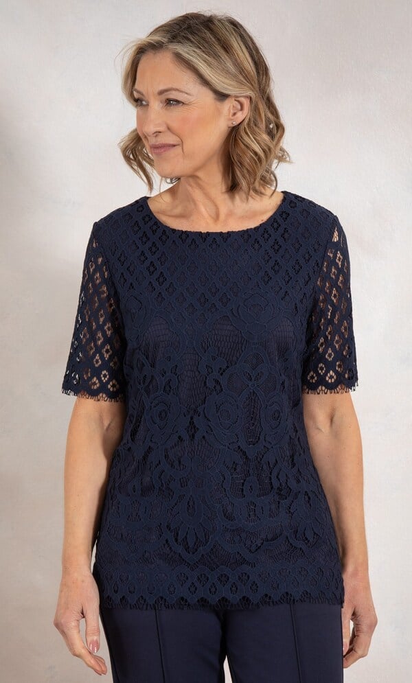 Anna Rose Short Sleeve Lace Top