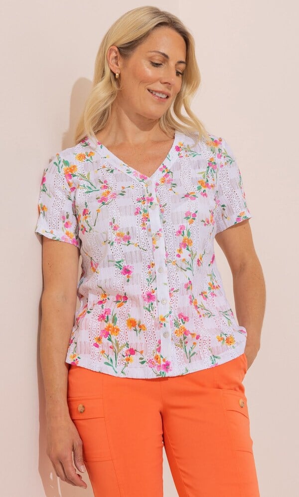 Anna Rose Garden Print Short Sleeve Blouse