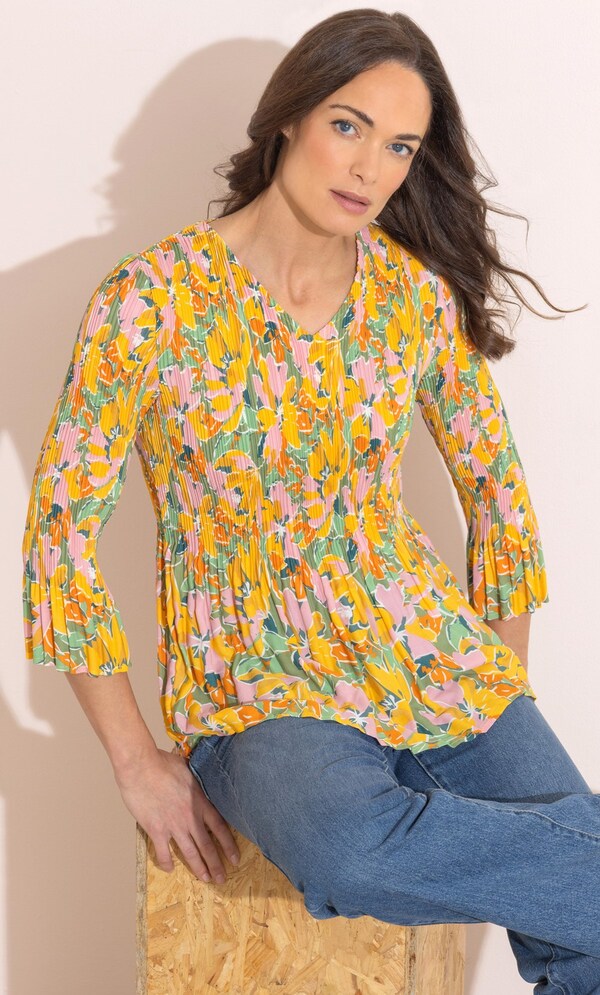 Floral Print Pleated Top