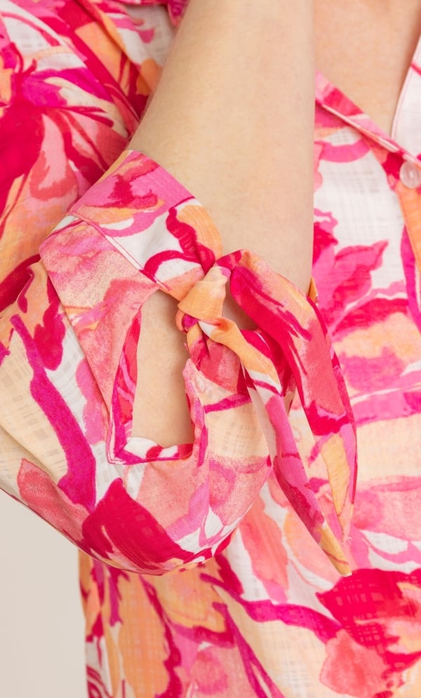 Anna Rose Printed Tie Cuff Blouse