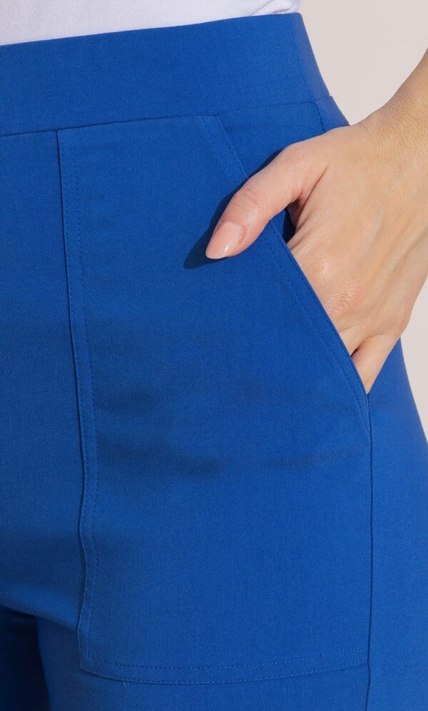 Stretch Pull On Capri Trousers