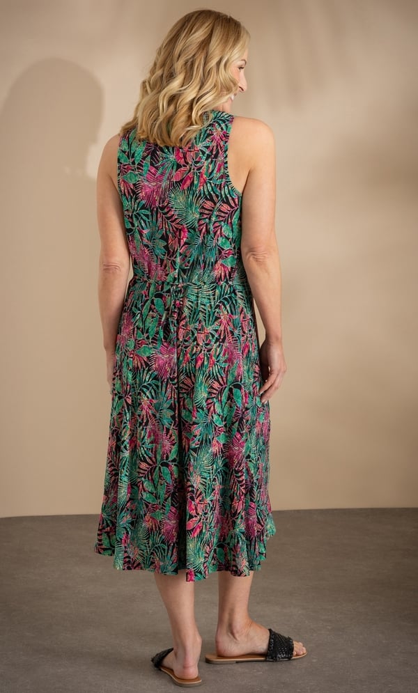 Anna Rose Leaf Print Plisse Button Dress