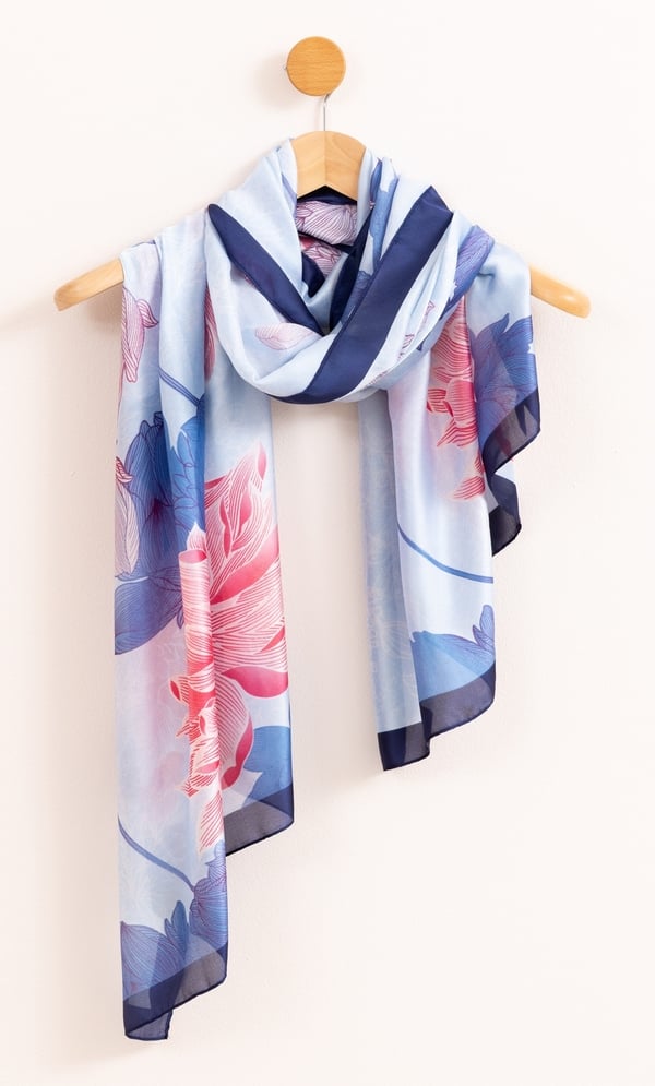 Lightweight Floral Bloom Printed Scarf