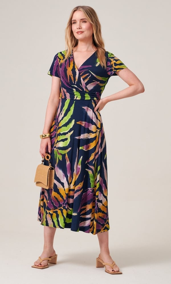 Printed Short Sleeve Midi Dress