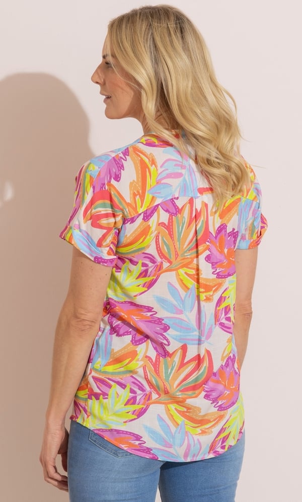 Anna Rose Leaf Print Blouse