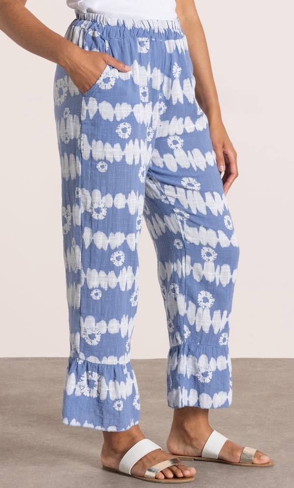 Printed Wide Leg Tiered Trousers