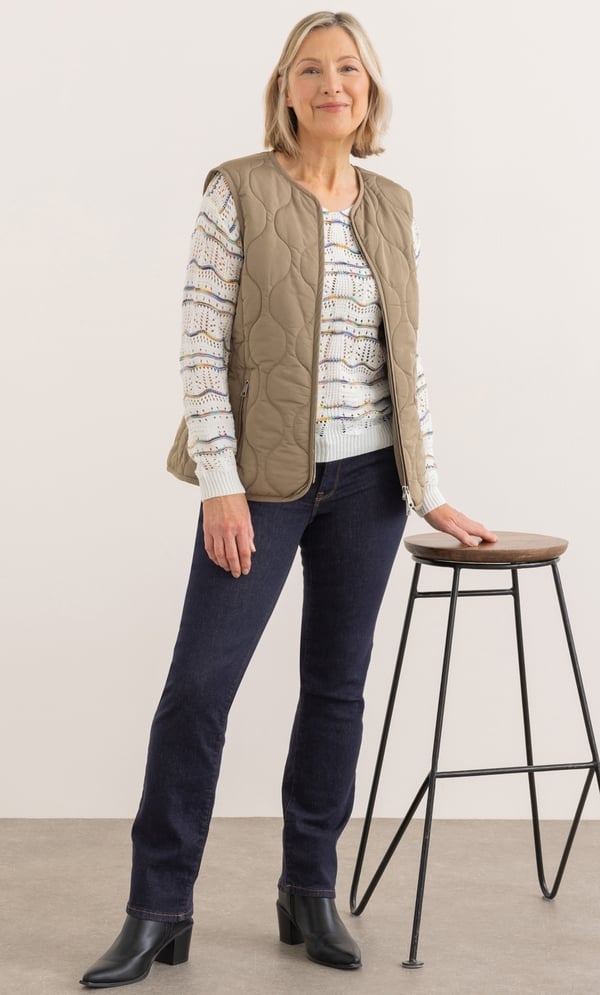 Anna Rose Quilted Collarless Gilet