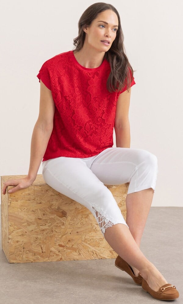 Lace Trim Pull On Pedal Pushers