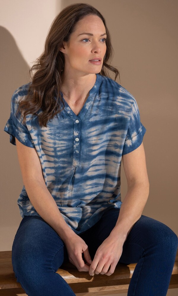 Tie Dye Short Sleeve Top