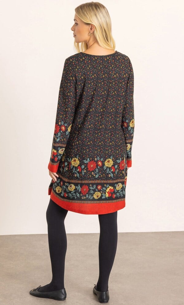 Border Print Knitted Tunic Top