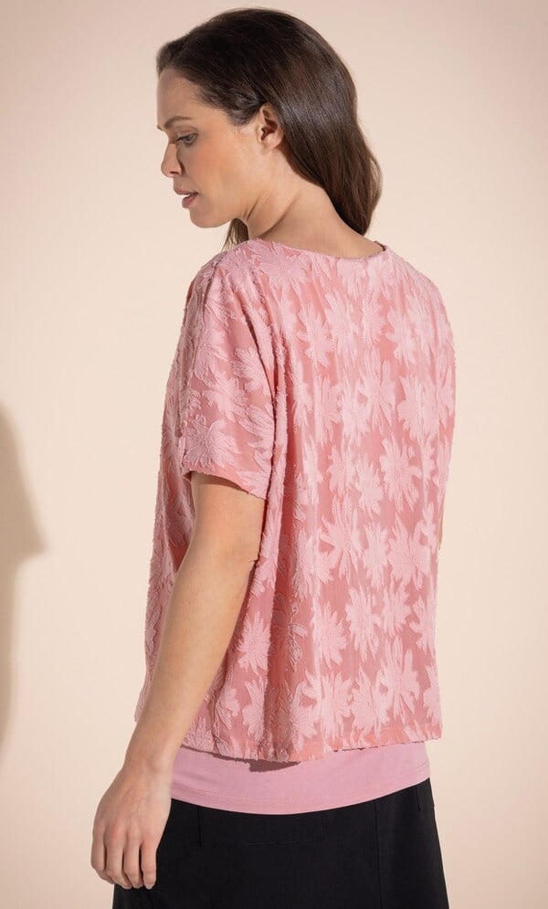 Layered Floral Top With Necklace