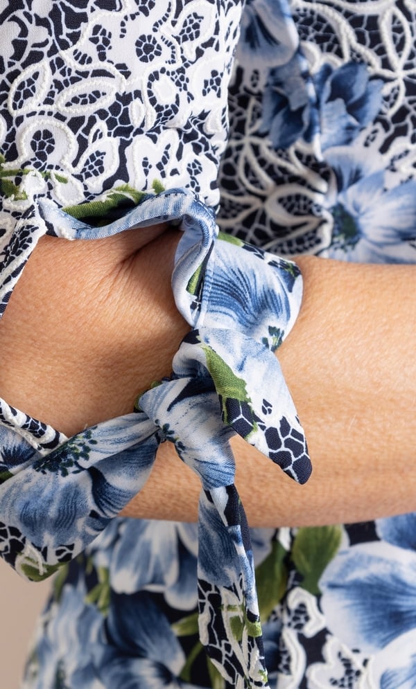 Anna Rose Textured Floral Print Top