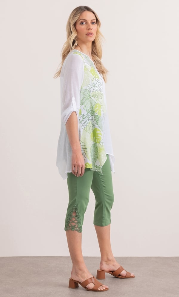 Leaf print Dipped Hem Tunic Top