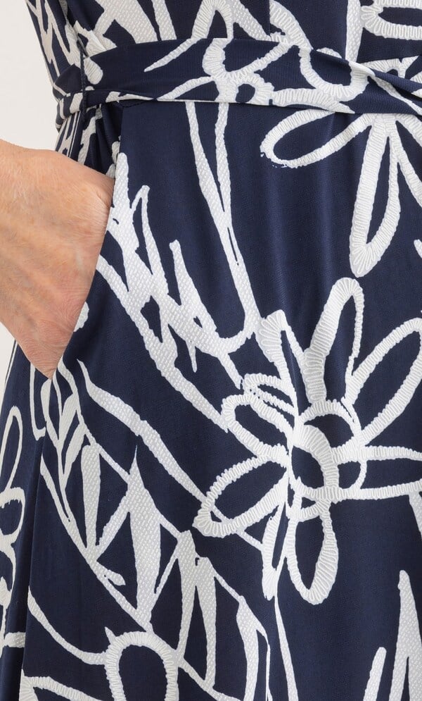 Anna Rose Textured Flower Print Jersey Shirt Dress