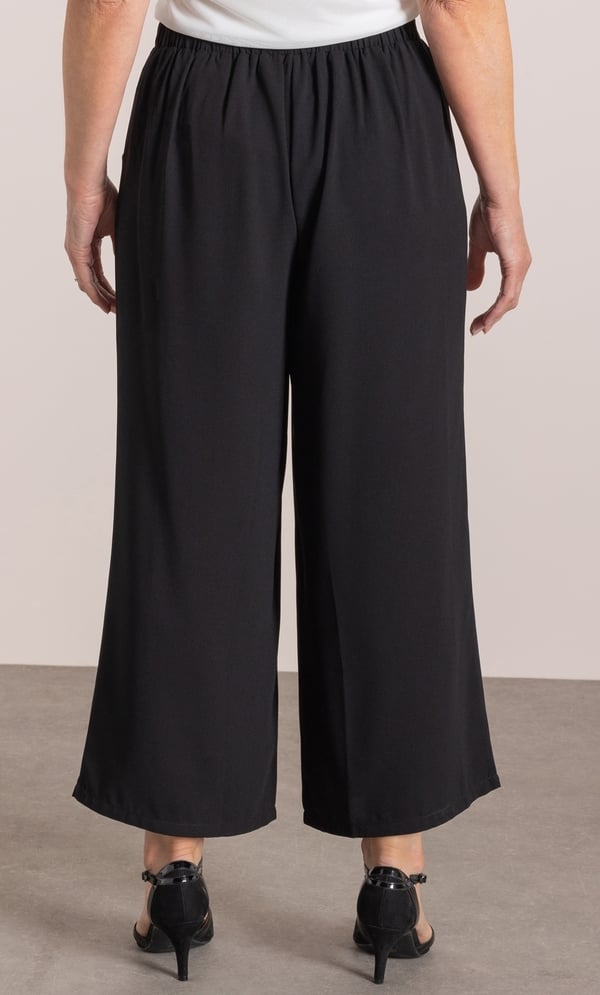 Anna Rose Wide Leg Cropped Trousers