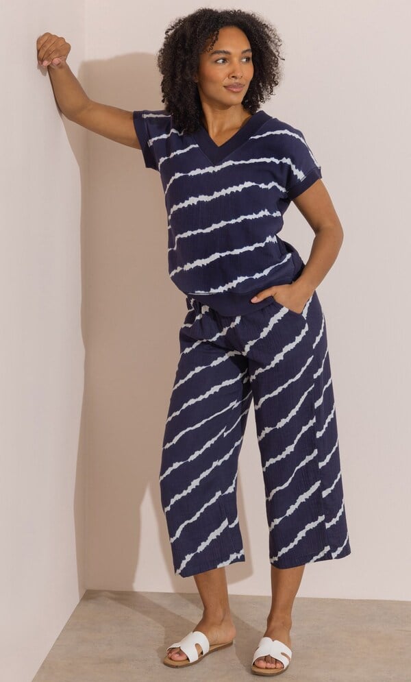 Printed Wide Leg Cropped Cotton Trousers